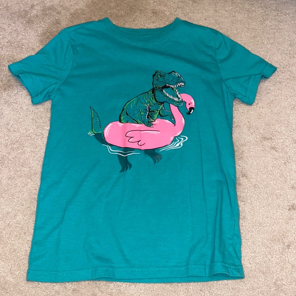 Boys Cat & Jack Graphic Tee Size Medium (8/10)